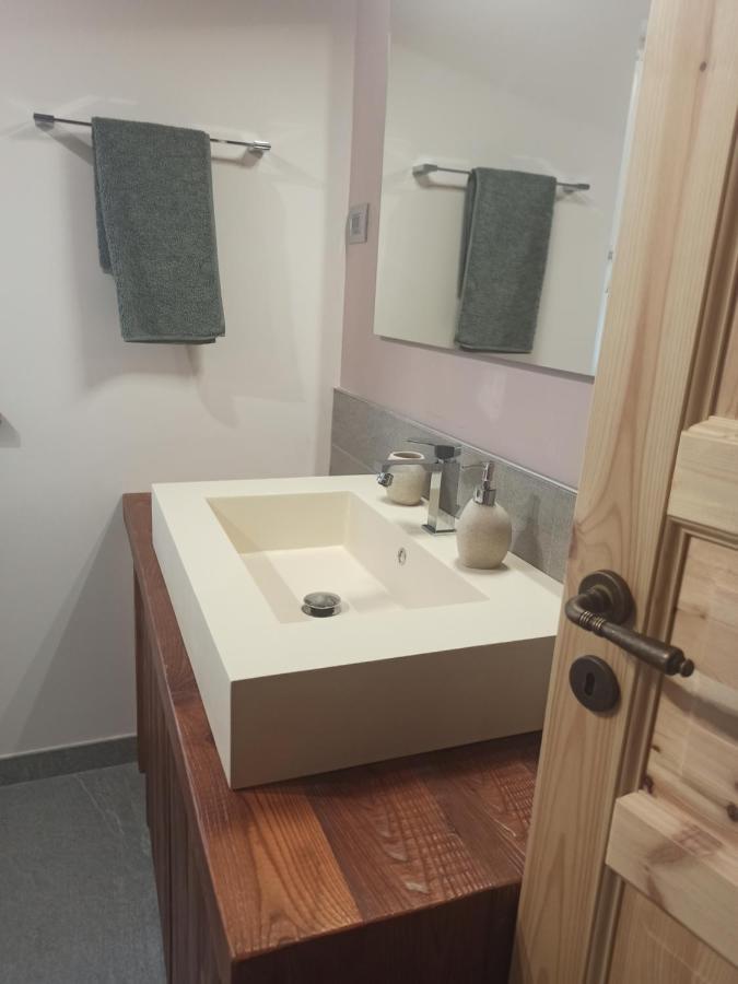 Casa Vacanze Le Falesie バチェーノ エクステリア 写真