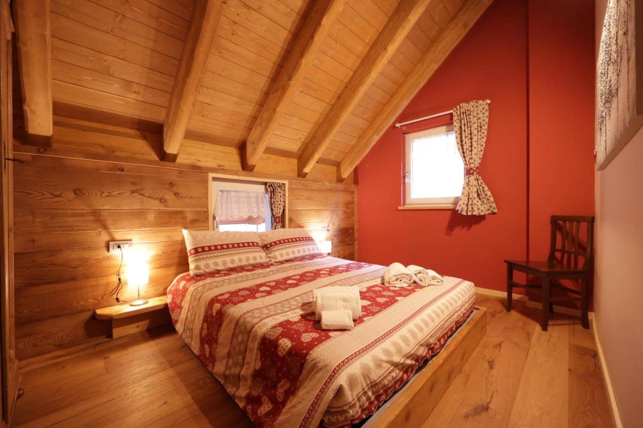Casa Vacanze Le Falesie バチェーノ エクステリア 写真
