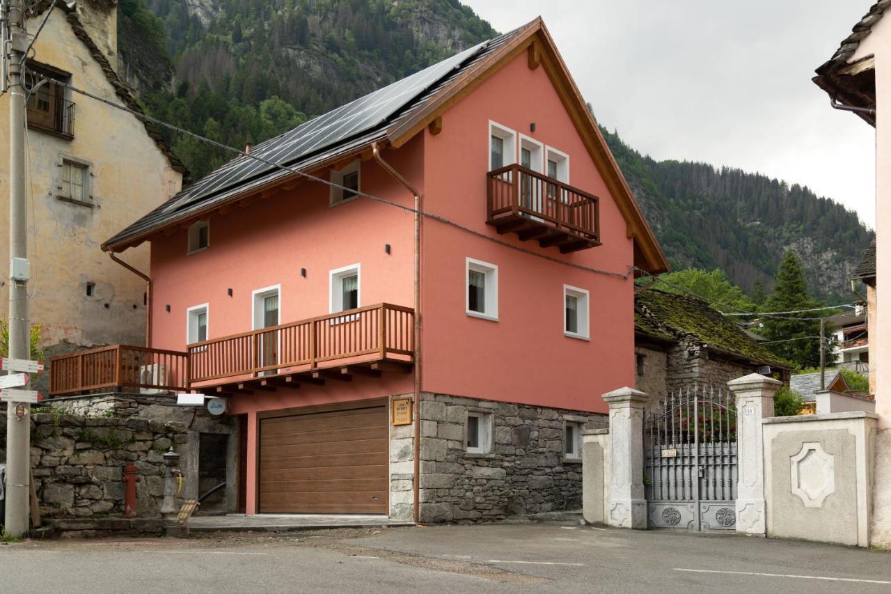 Casa Vacanze Le Falesie バチェーノ エクステリア 写真